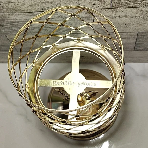 Bath & Body Works Coquette Gold Bow Lamp 3-Wick Candle Holder NWT - Picture 5 of 8